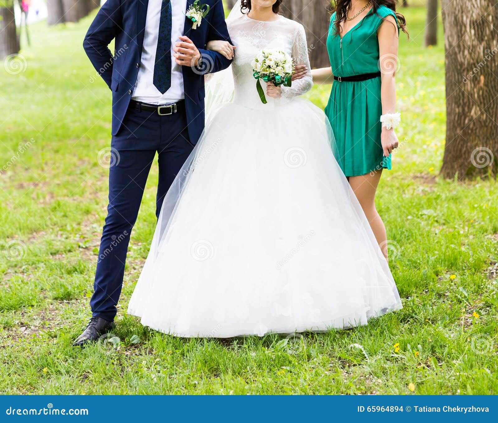 light green bridesmaid dresses