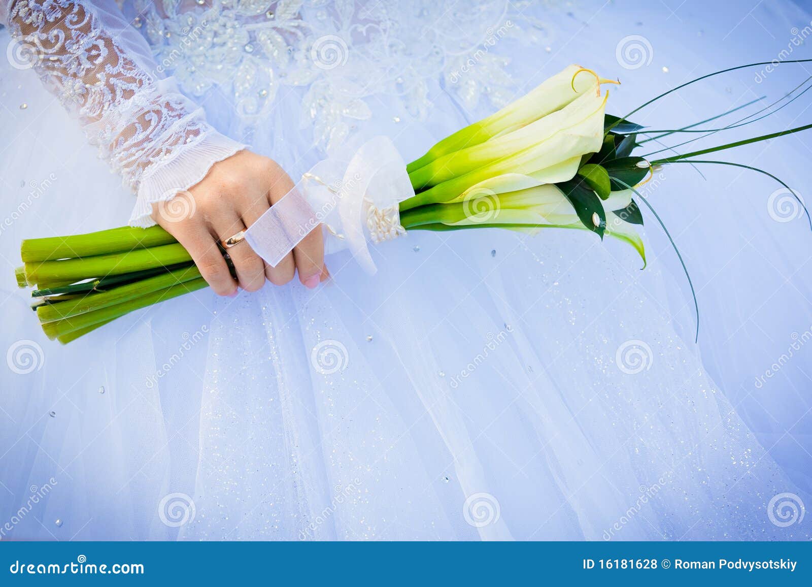 Bride hold wedding bouquet stock photo. Image of silver 16181628