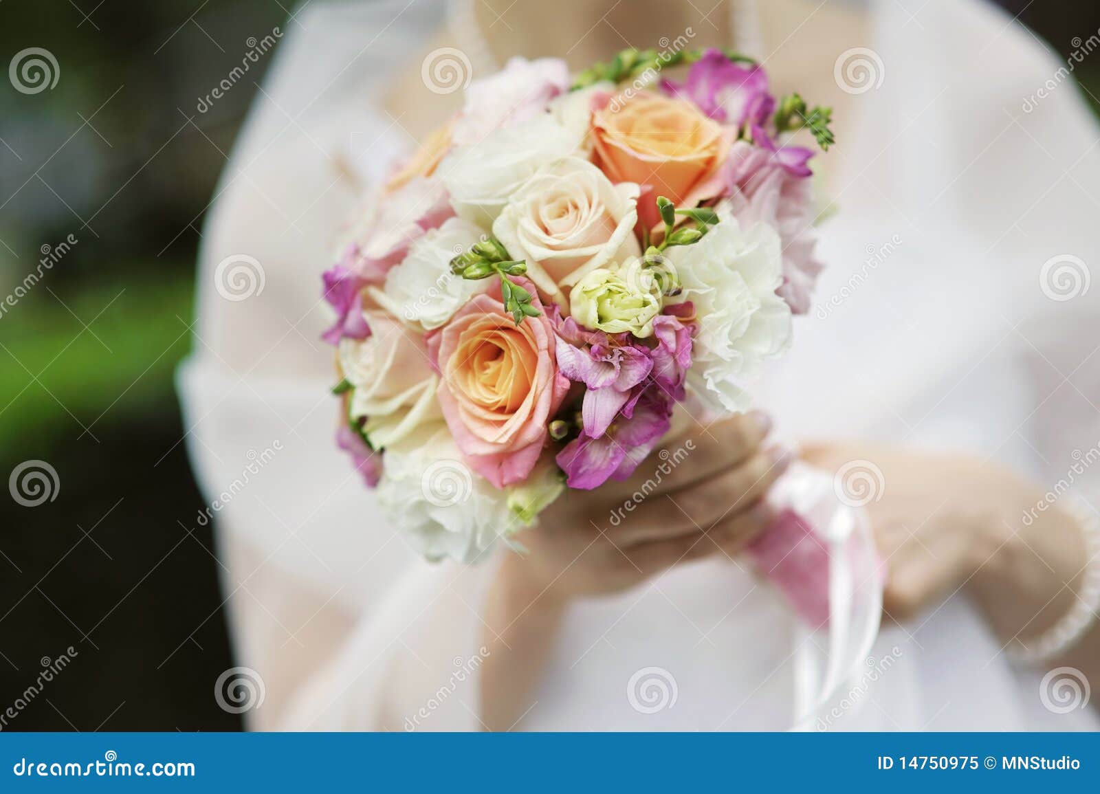Bride Holding Beautiful Pink Wedding Flowers Stock Image - Image of ...