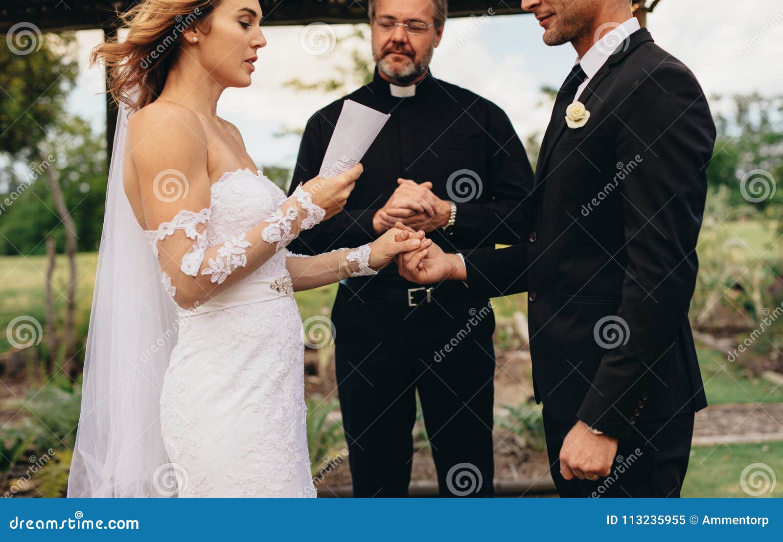Couple Exchanging Vows On Wedding Ceremony Stock Image Image Of