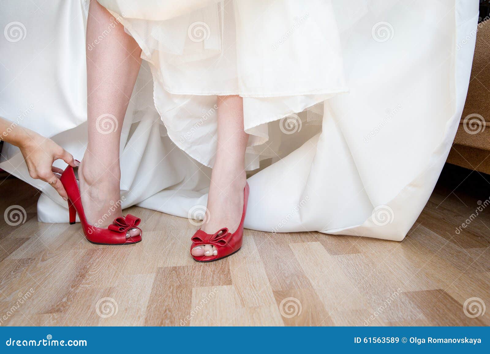 wedding day bride shoes