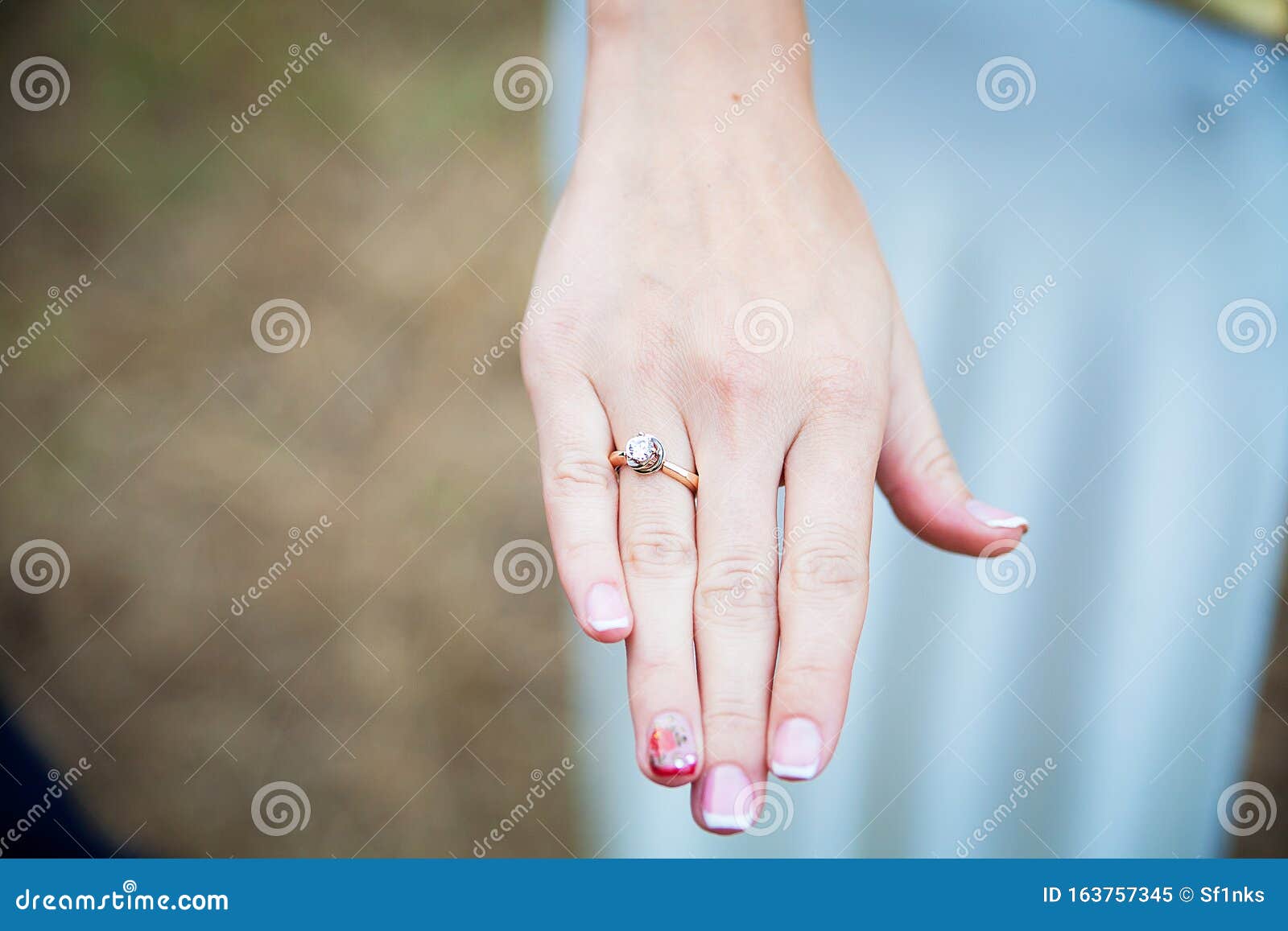 Bride Shows Wedding Ring on His Finger Stock Image Image of jewelry, body 163757345