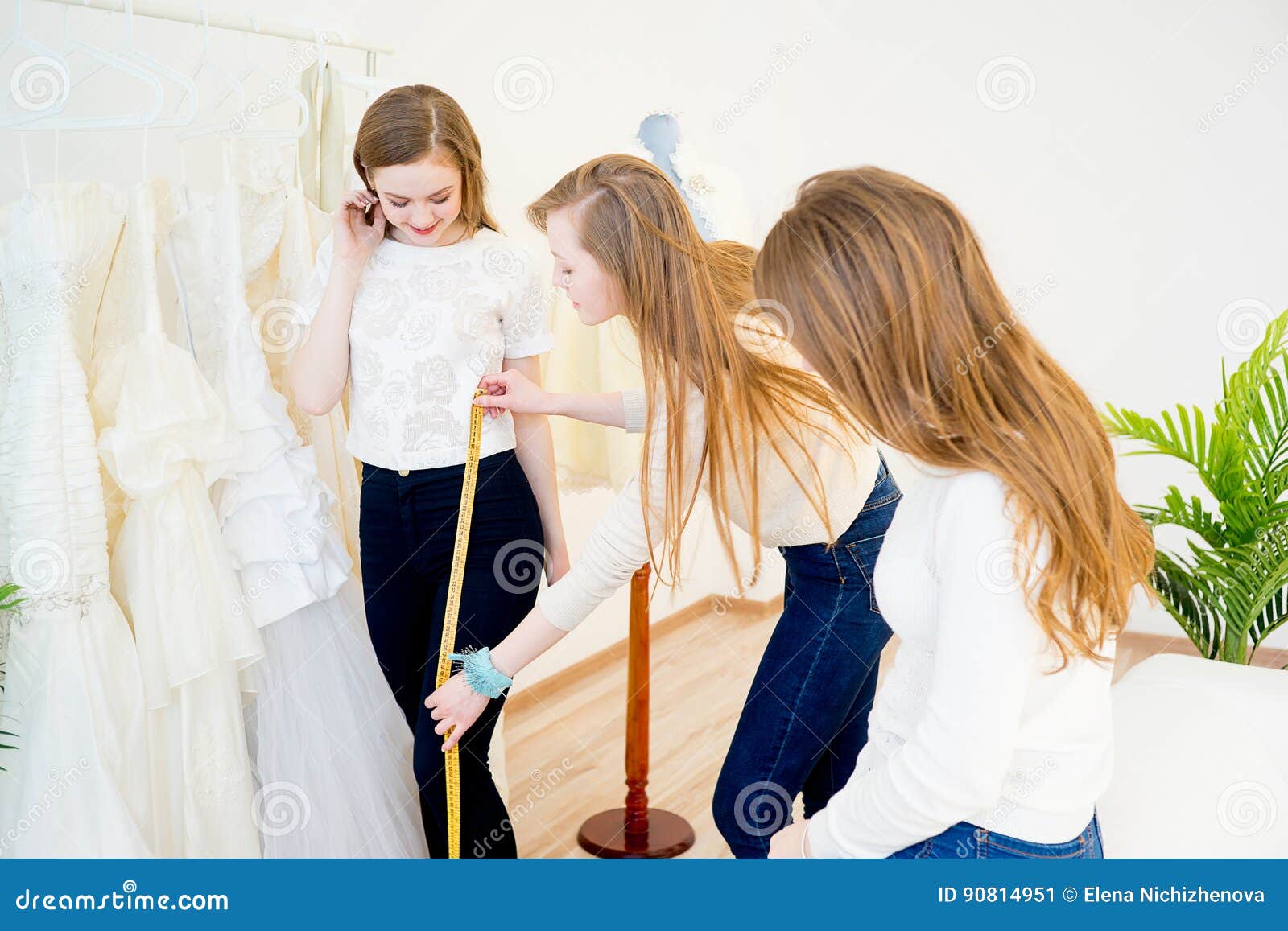 wedding dress assistant name wedding dress assistant name