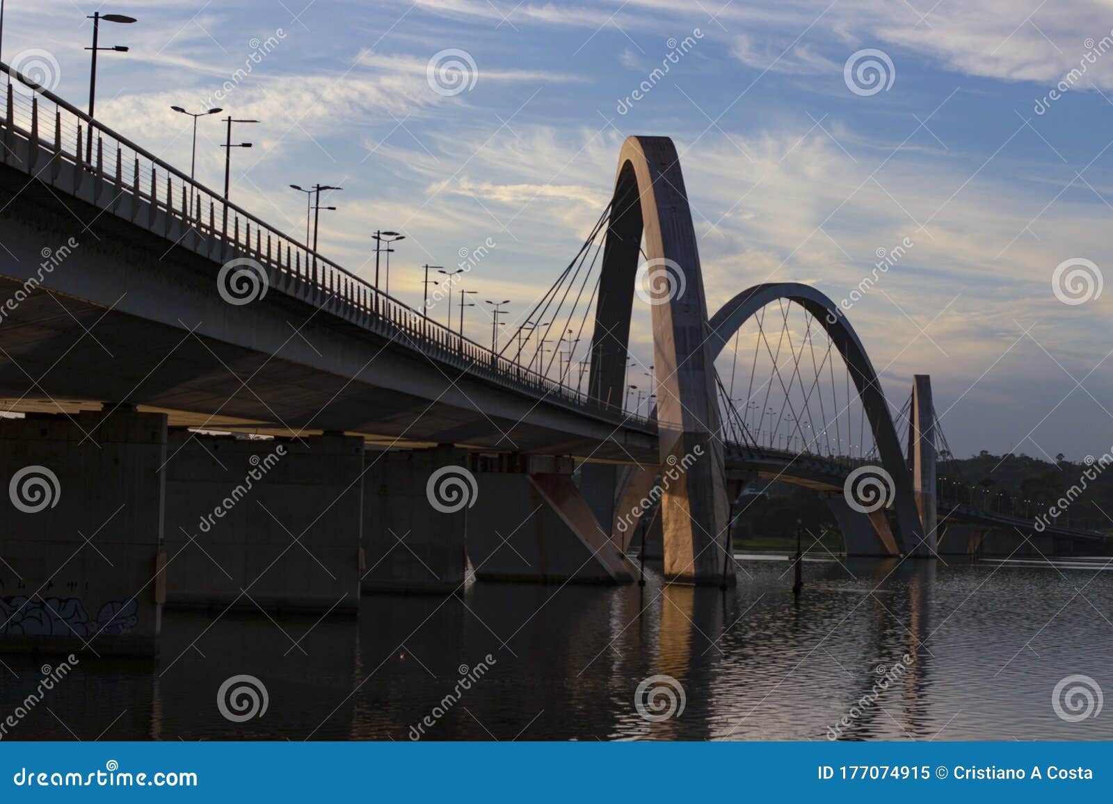 bridge in the city of brasilia