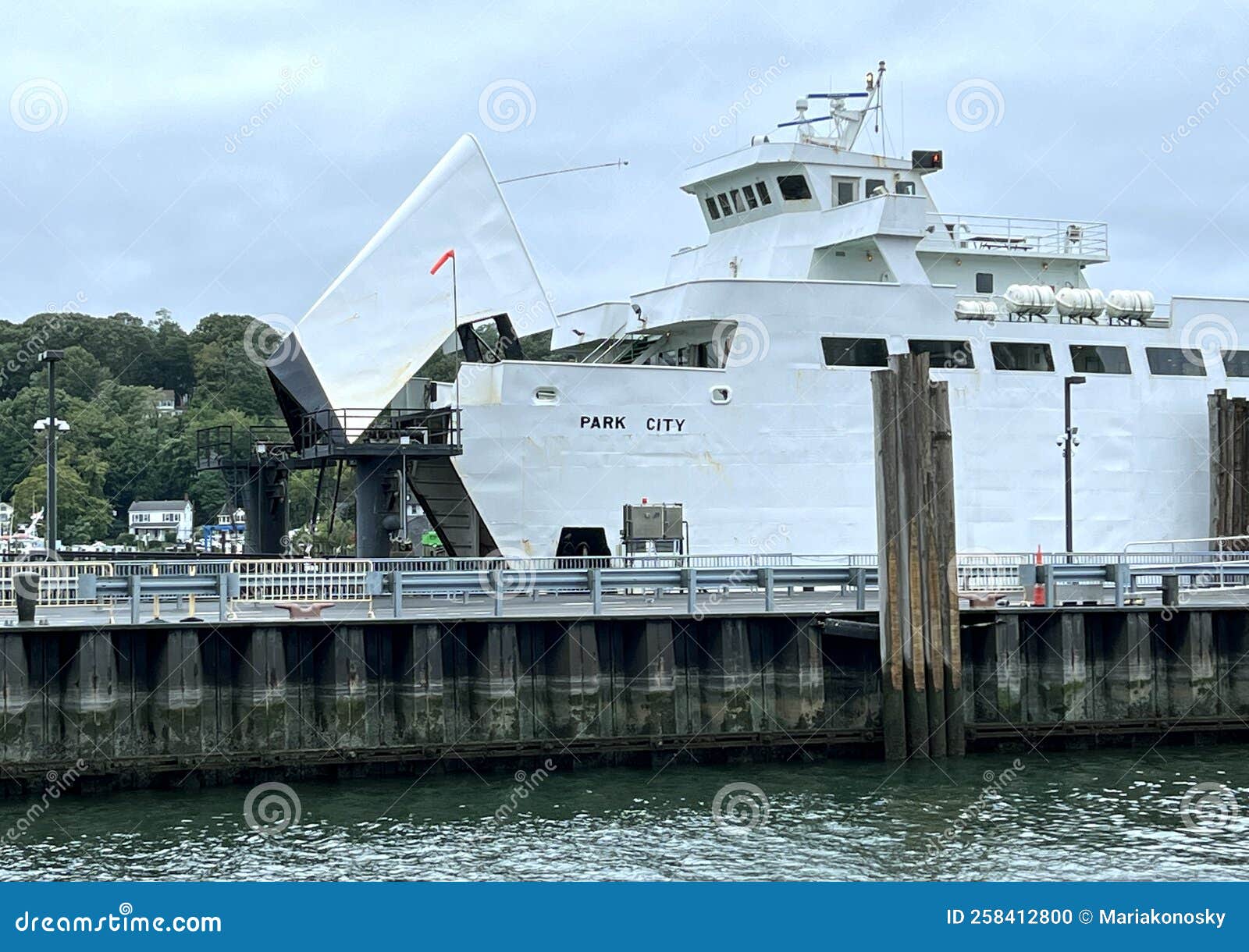 Port Jefferson Ferry Ct