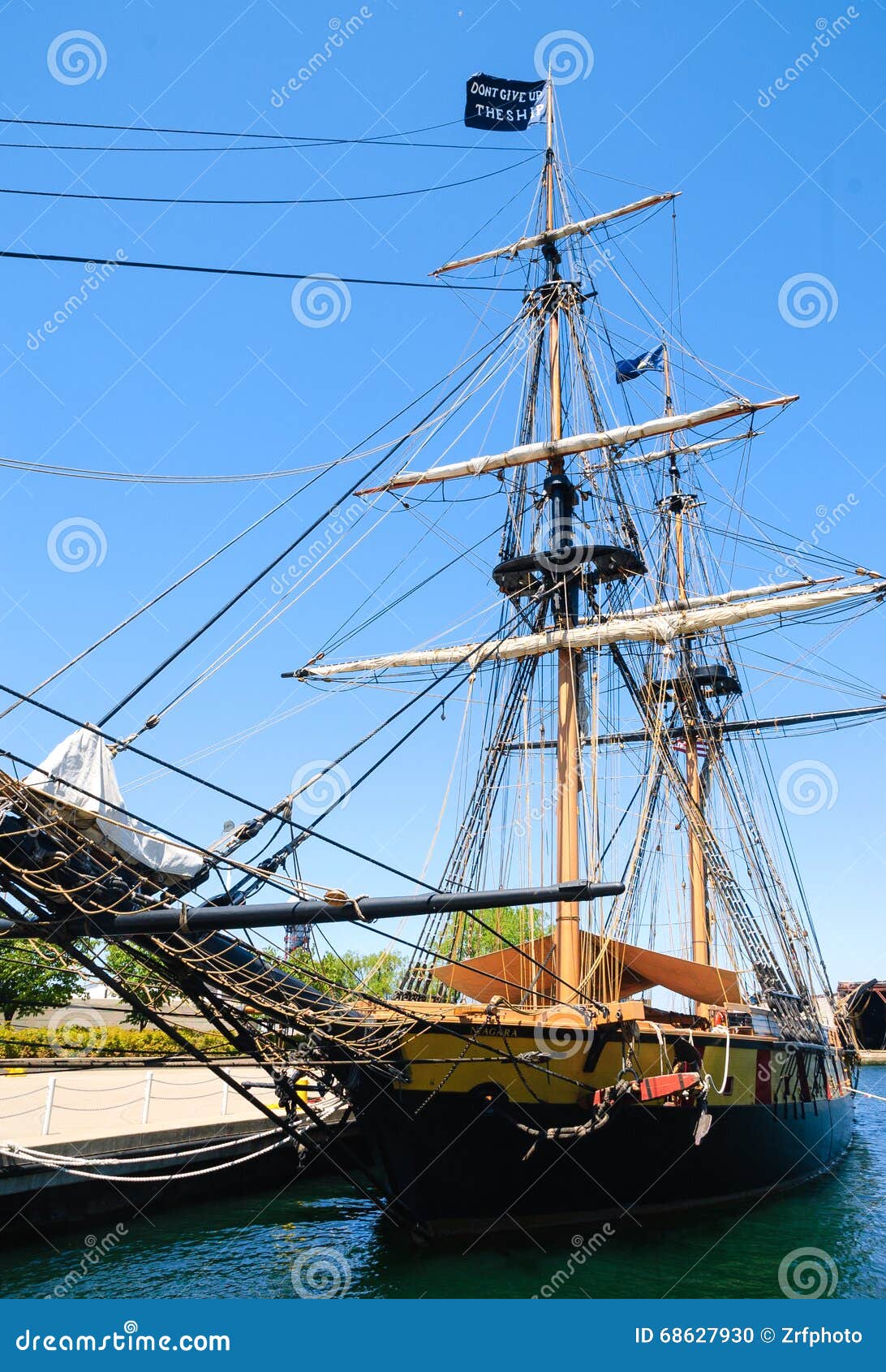 Brig Niagara editorial image. Image of oliver, 1812, ship - 68627930