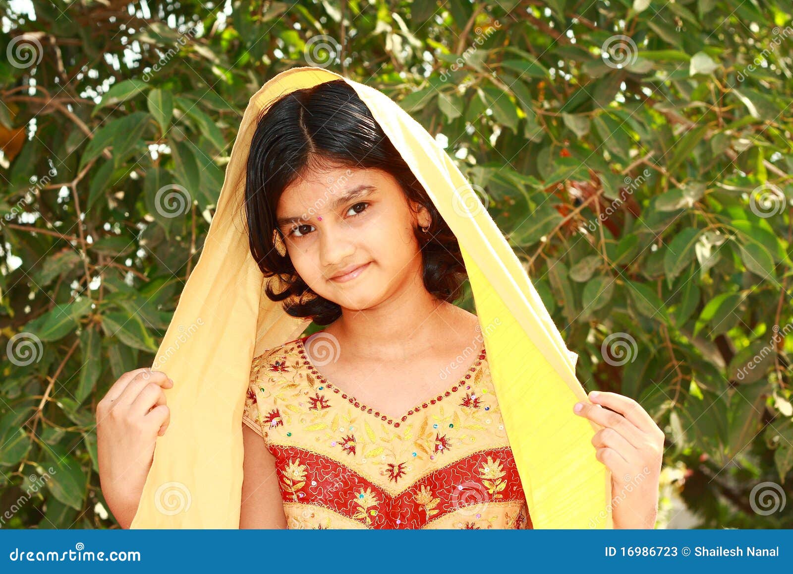 246 Rajasthani Village Girl Stock Photos - Free & Royalty-Free Stock Photos  from Dreamstime