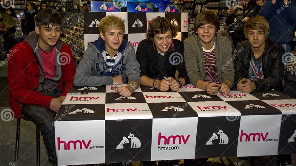 British Boy Band - One Direction Editorial Image - Image of boys, malik