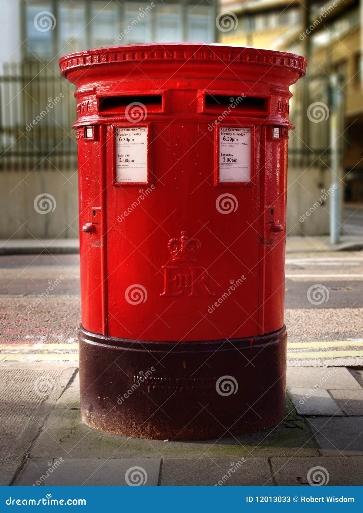 British Double Post Office Box Stock Image - Image of england, britain:  12013033