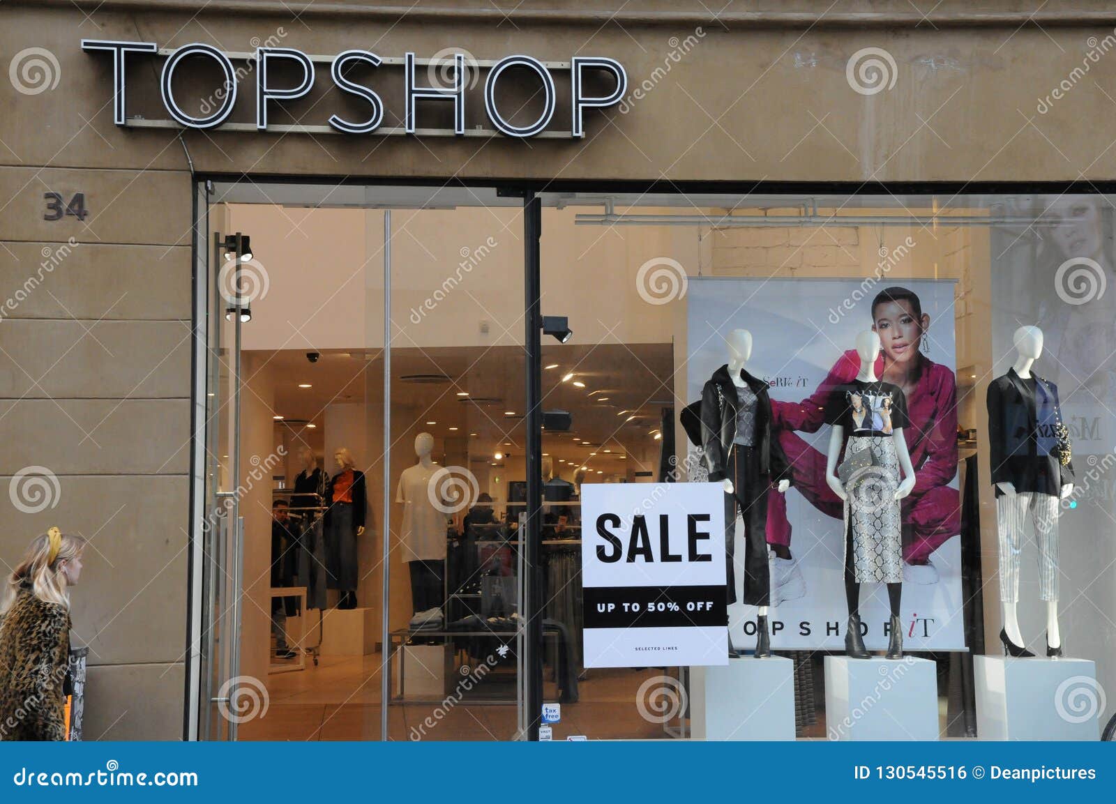 BRITISH ETAIL STORE TOPSHOP SALE 50 DISCOUNT Editorial Photo - Image of ...