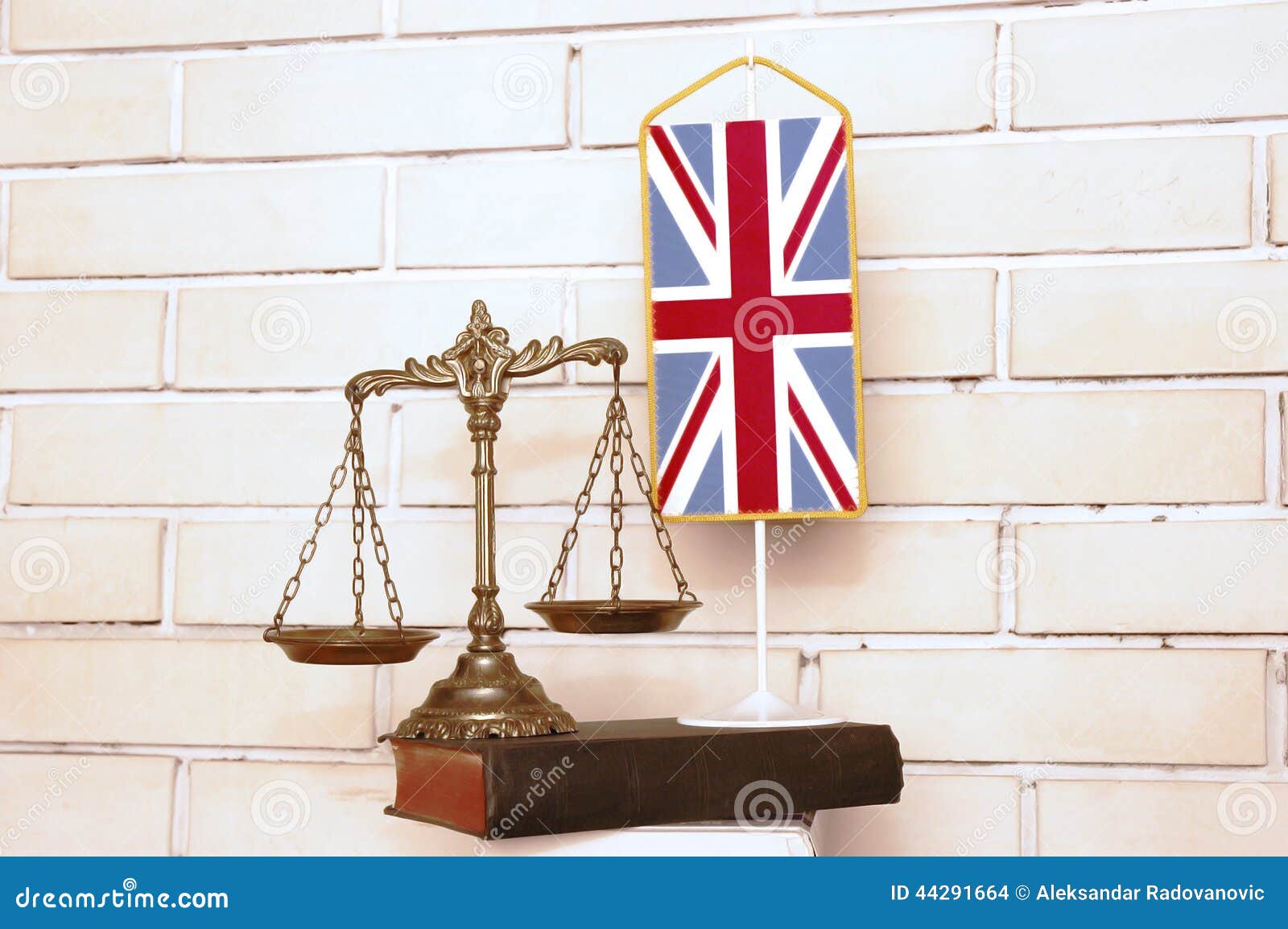Британии право. Право Великобритании. Британия право. Судебное право в Англии. Английское законодательство.