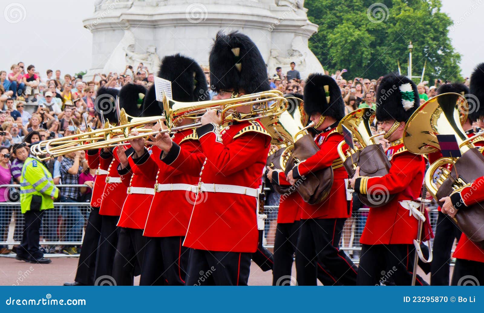 British Royal Guard of Honor Editorial Image Image of queen, park