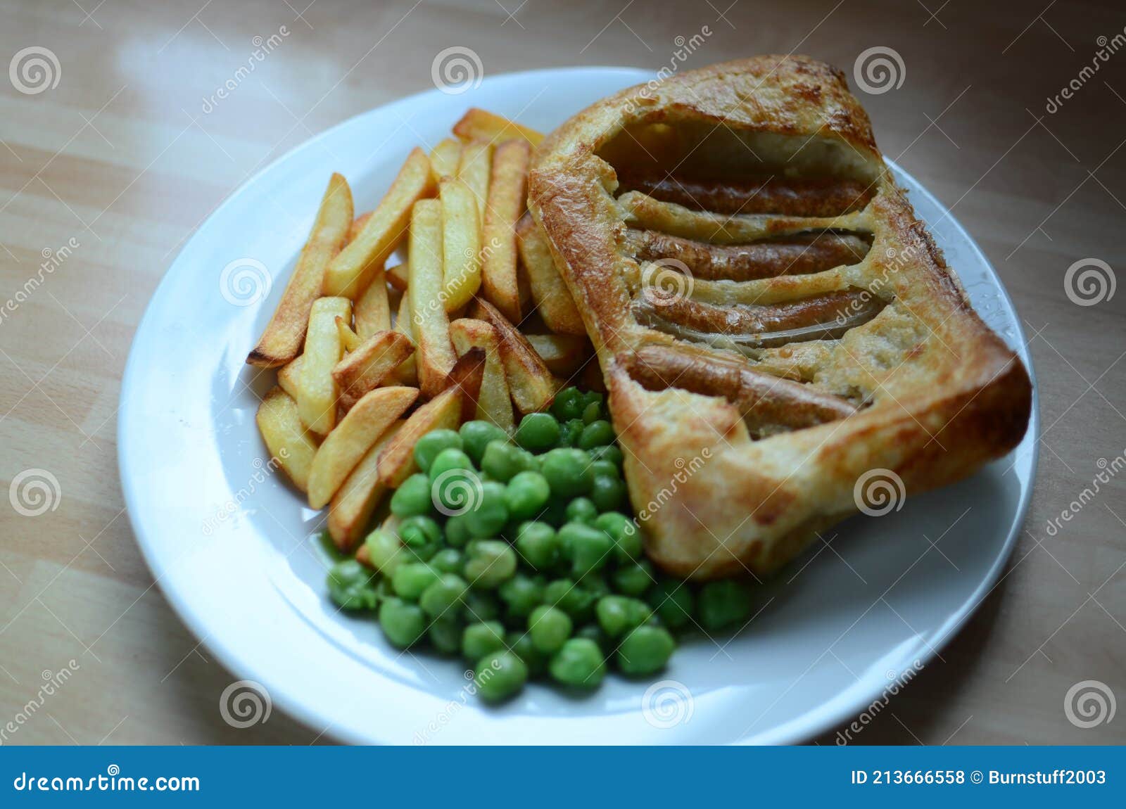 British Sunday Lunch, Great Food, Pub Lunch Stock Photo - Image of