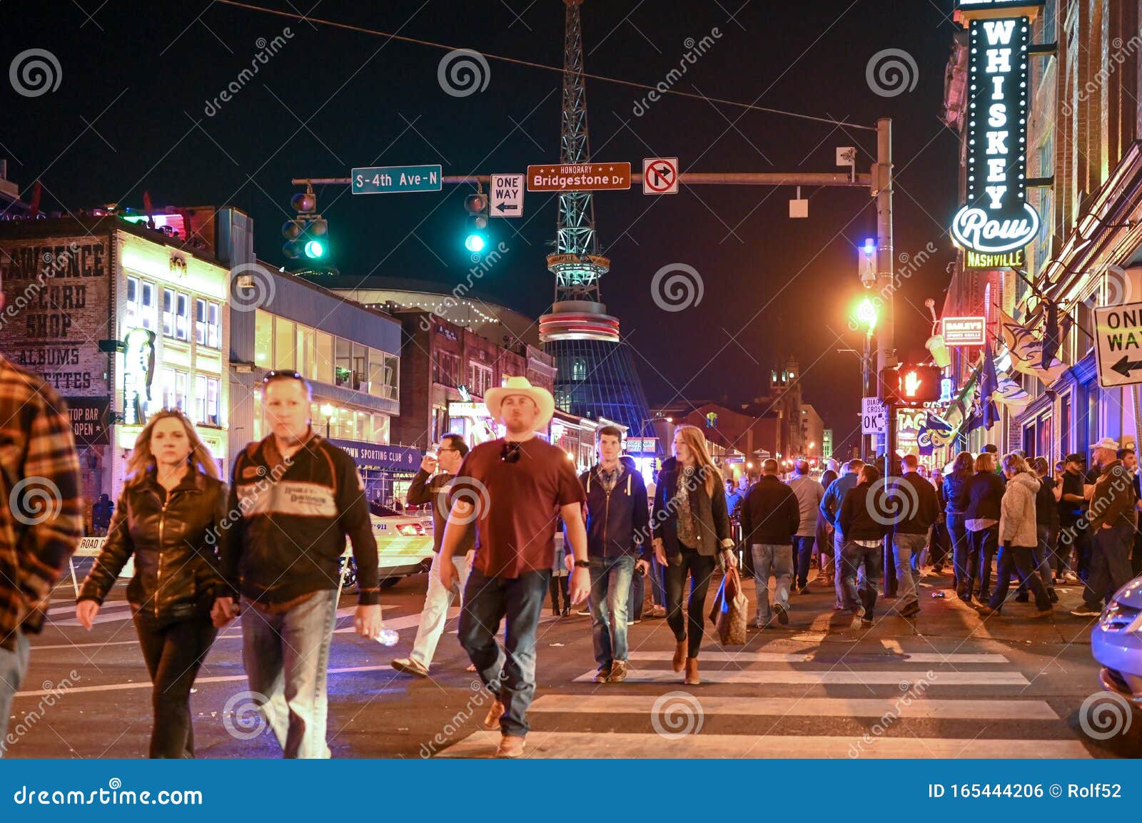 Broadway by Night in Nashville, TN Editorial Photo - Image of landmark,  live: 165444206