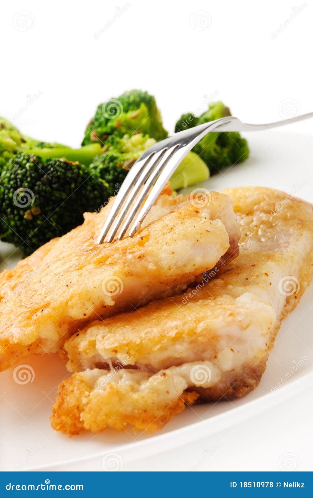 Broccoli and fried fish stock photo. Image of delicious 18510978