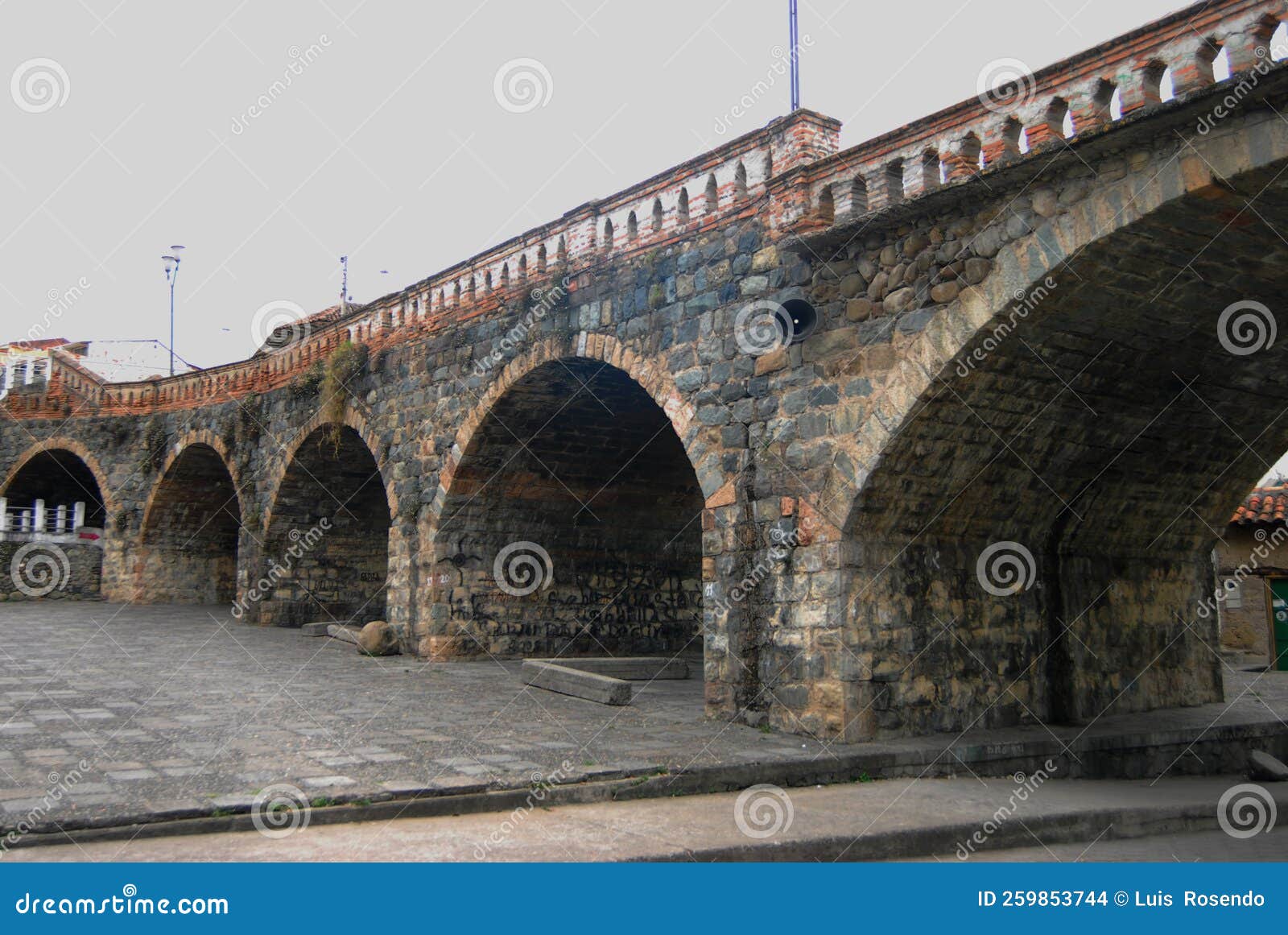 broken bridge or puento roto, constracted in 1840, destroyed by a flood and partially restored as a tourist site., cuenca, azuay