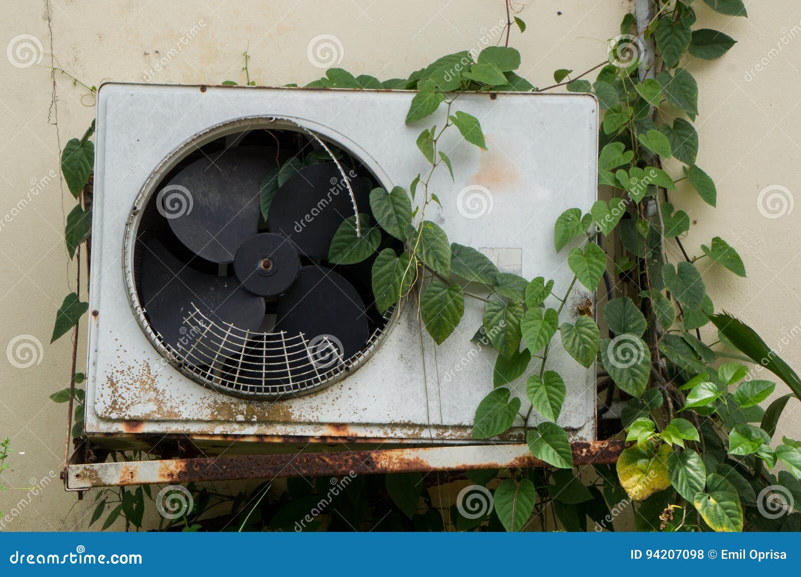 Broken Down Air Conditioning Unit Stock Photo Image of broken, rundown 94207098