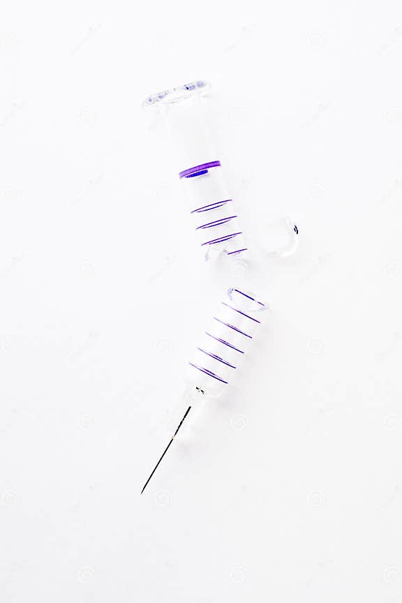 Broken hypodermic needle stock image. Image of doctor 4073203