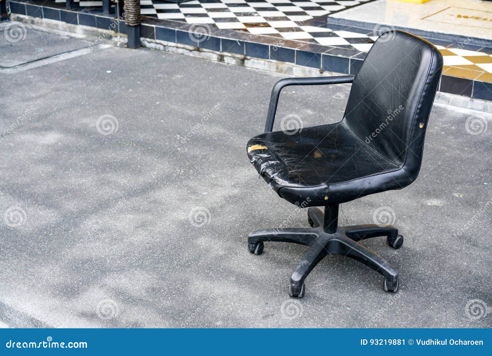 Broken leather chair stock image. Image of study, outdoor 93219881