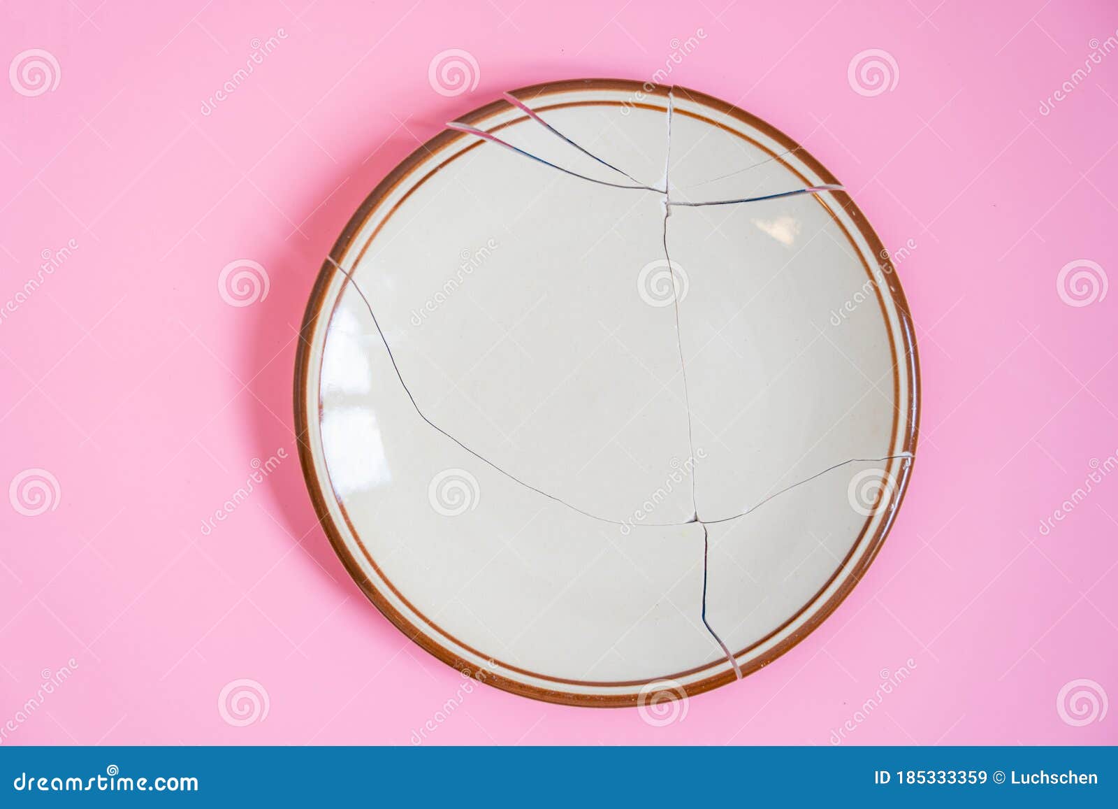 Broken Plate on Pink Background Stock Image Image of space, plate