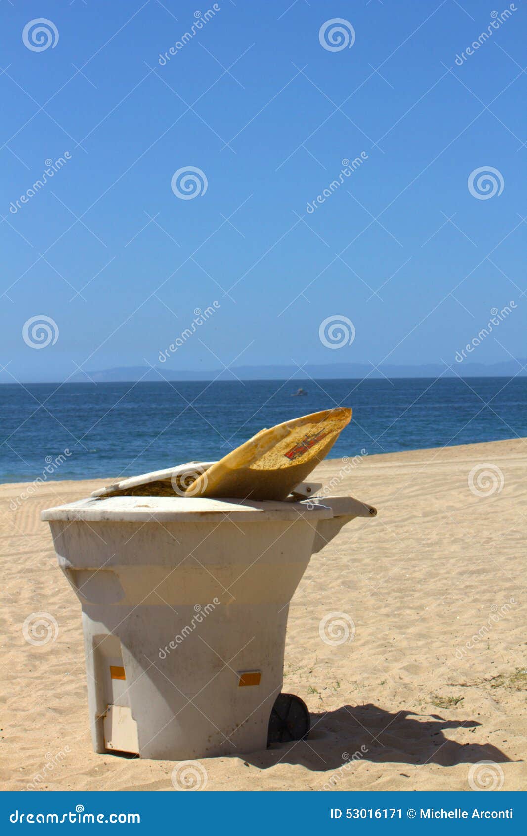 Broken Surfboard stock image. Image of trash, wedge, swim 53016171