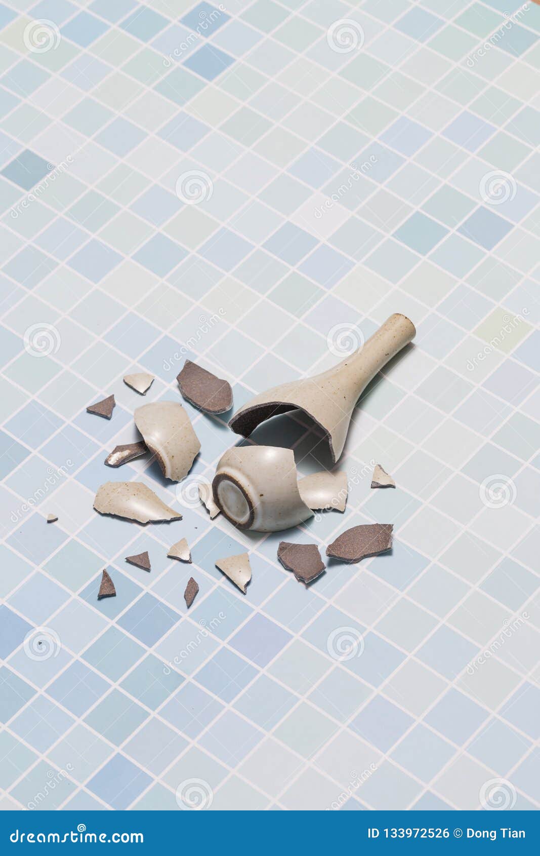 Broken vase stock photo. Image of ceramic, crack, broken 133972526