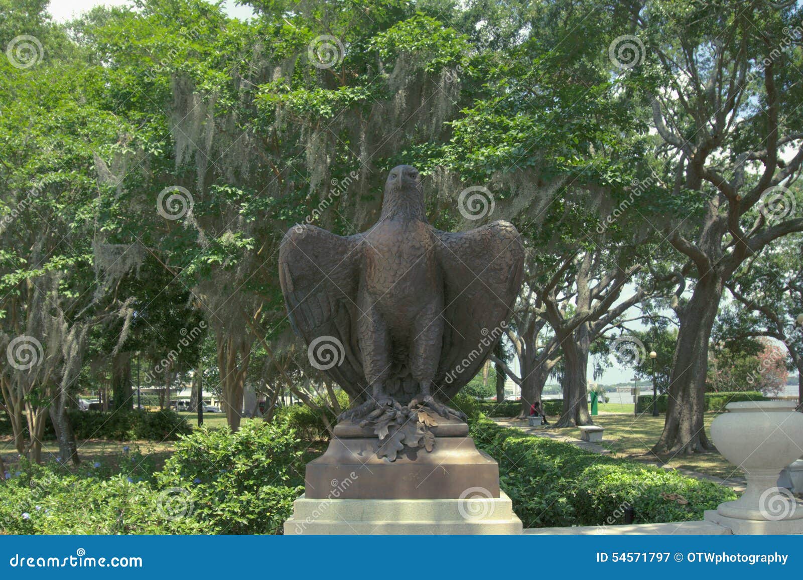 Bronze Eagle Statue stock image. Image of memorial, bronze 54571797