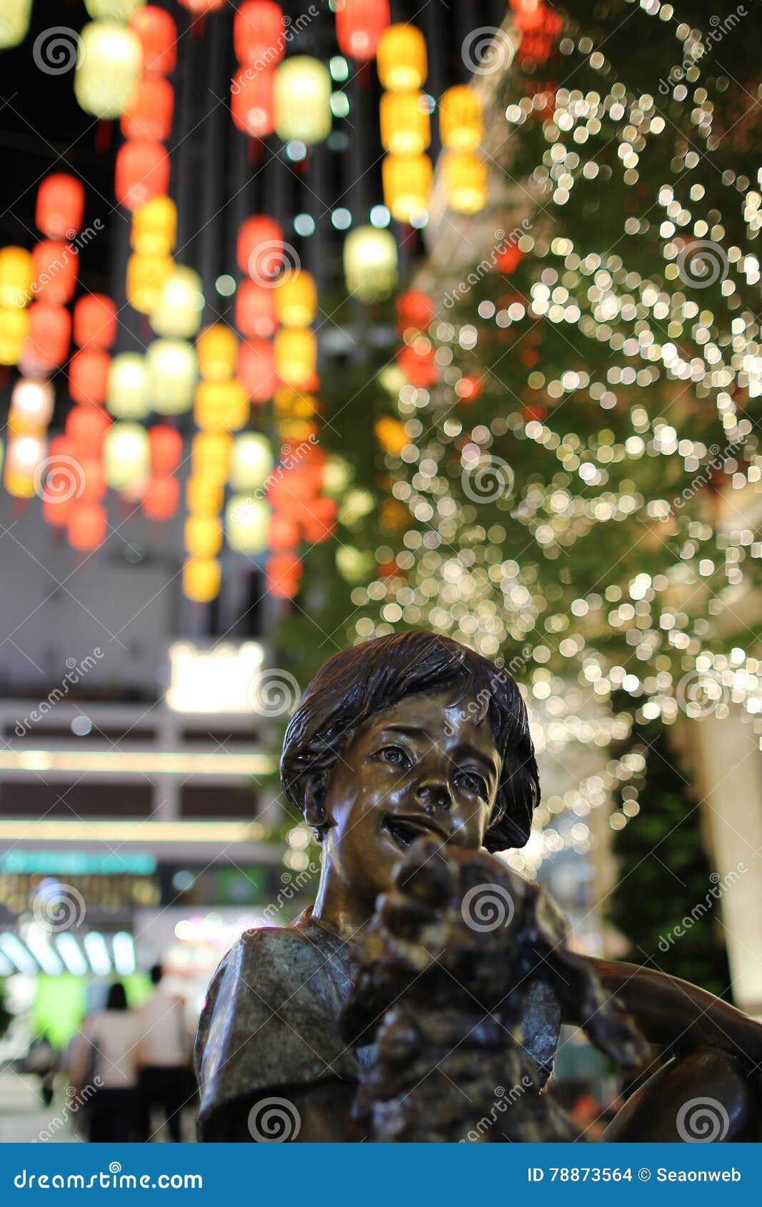 Bronze Kid Sculptures As Urban Decoration Editorial Stock Image Image of waterfront, city