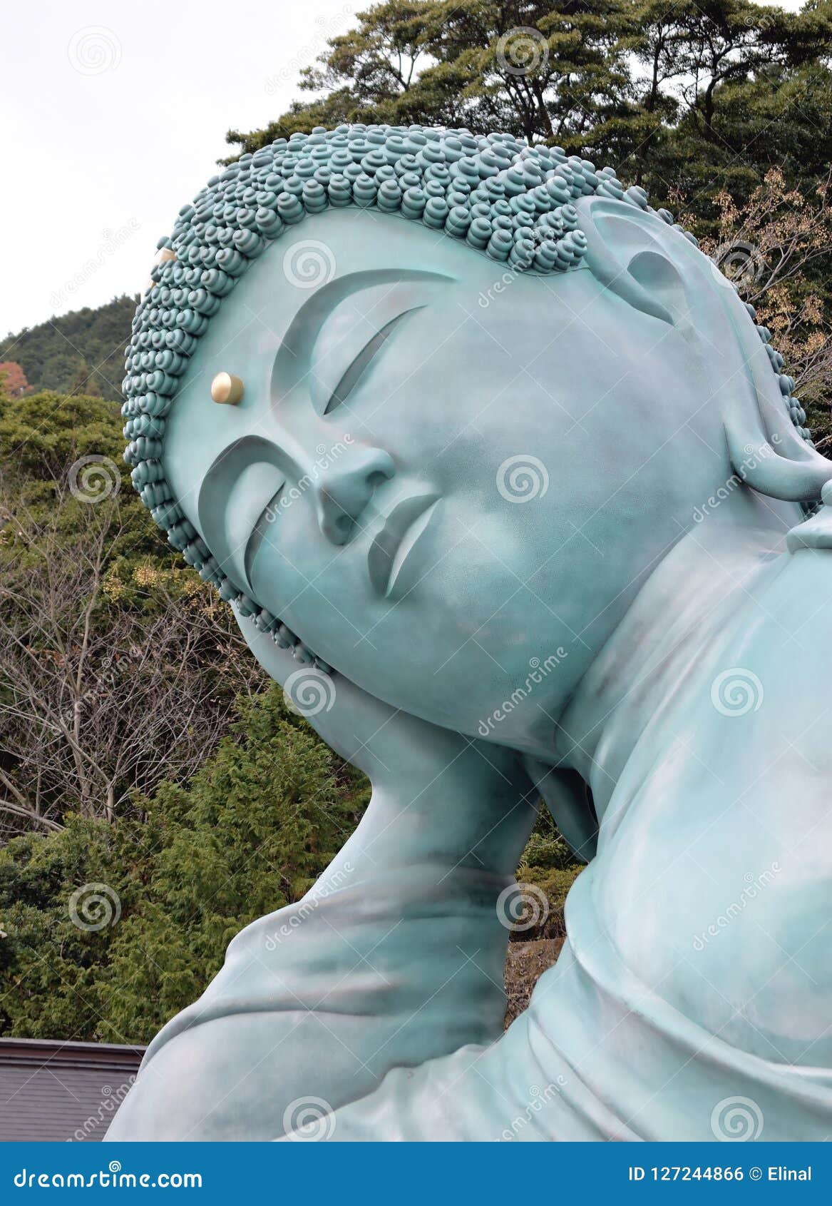 The Bronze Statue Of Reclining Buddha Statue At Nanzoin Temple In Sasaguri Fukuoka Japan Stock Photo Image Of Depiction Beautiful The Bronze Statue Of Reclining Buddha Statue At Nanzoin Temple In Sasaguri Fukuoka Japan Stock Photo Image Of Depiction Beautiful