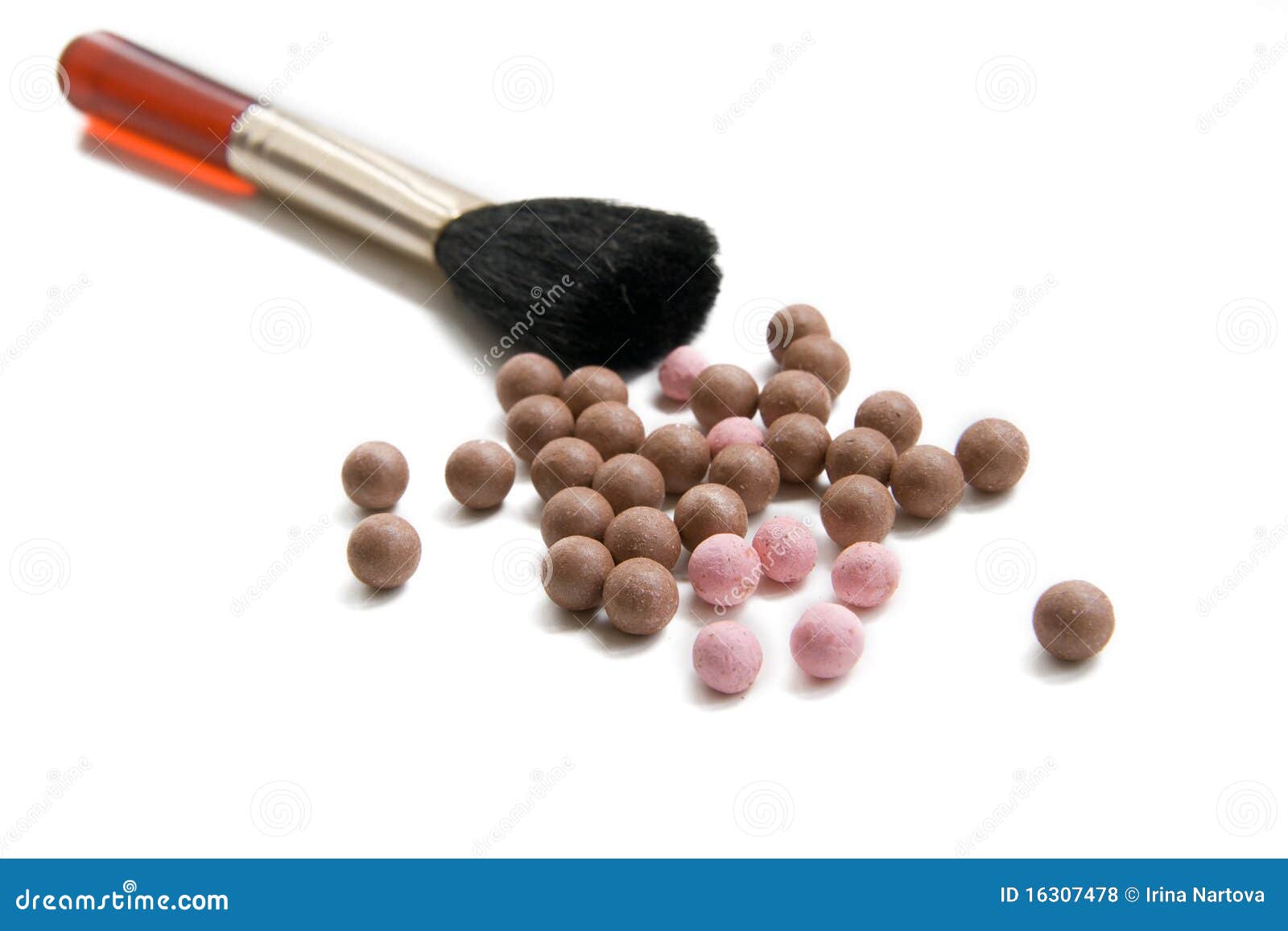 Bronzing pearls and brush stock photo. Image of femininity 16307478