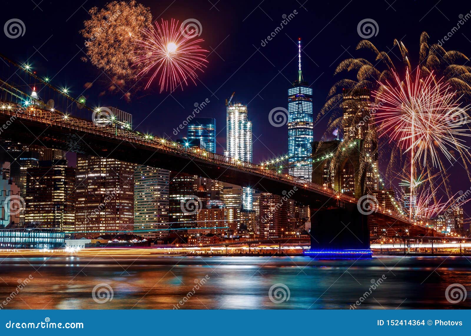 Brooklyn Bridge at Dusk in New York City Colorful and Vibrant Fireworks ...