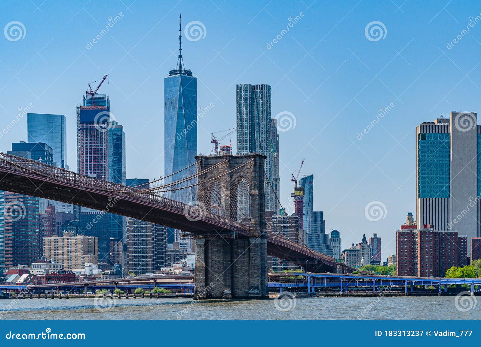 Brooklyn Bridge With Lower Manhattan Skyline One World Trade Center In New York City Stock Image Image Of Color Financial