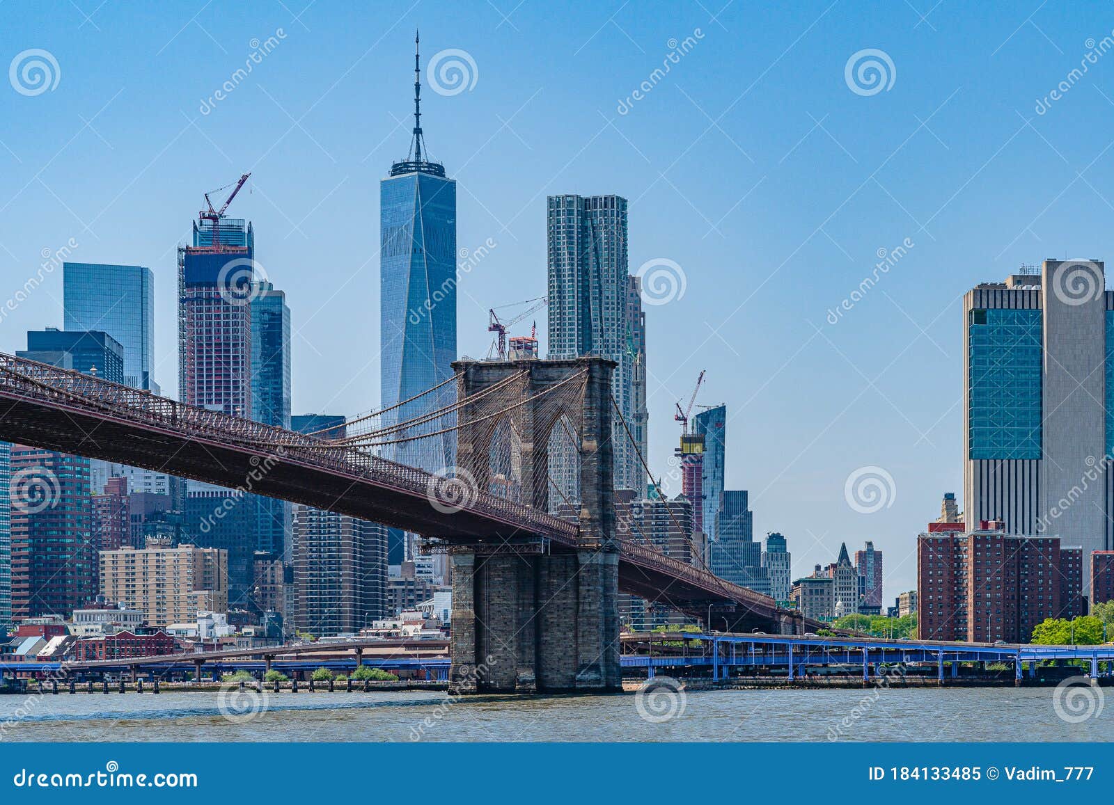 Brooklyn Bridge with Lower Manhattan Skyline, One World Trade Center in ...