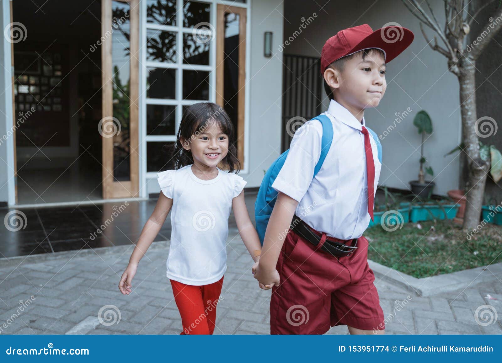 brother sister before school free pics hd
