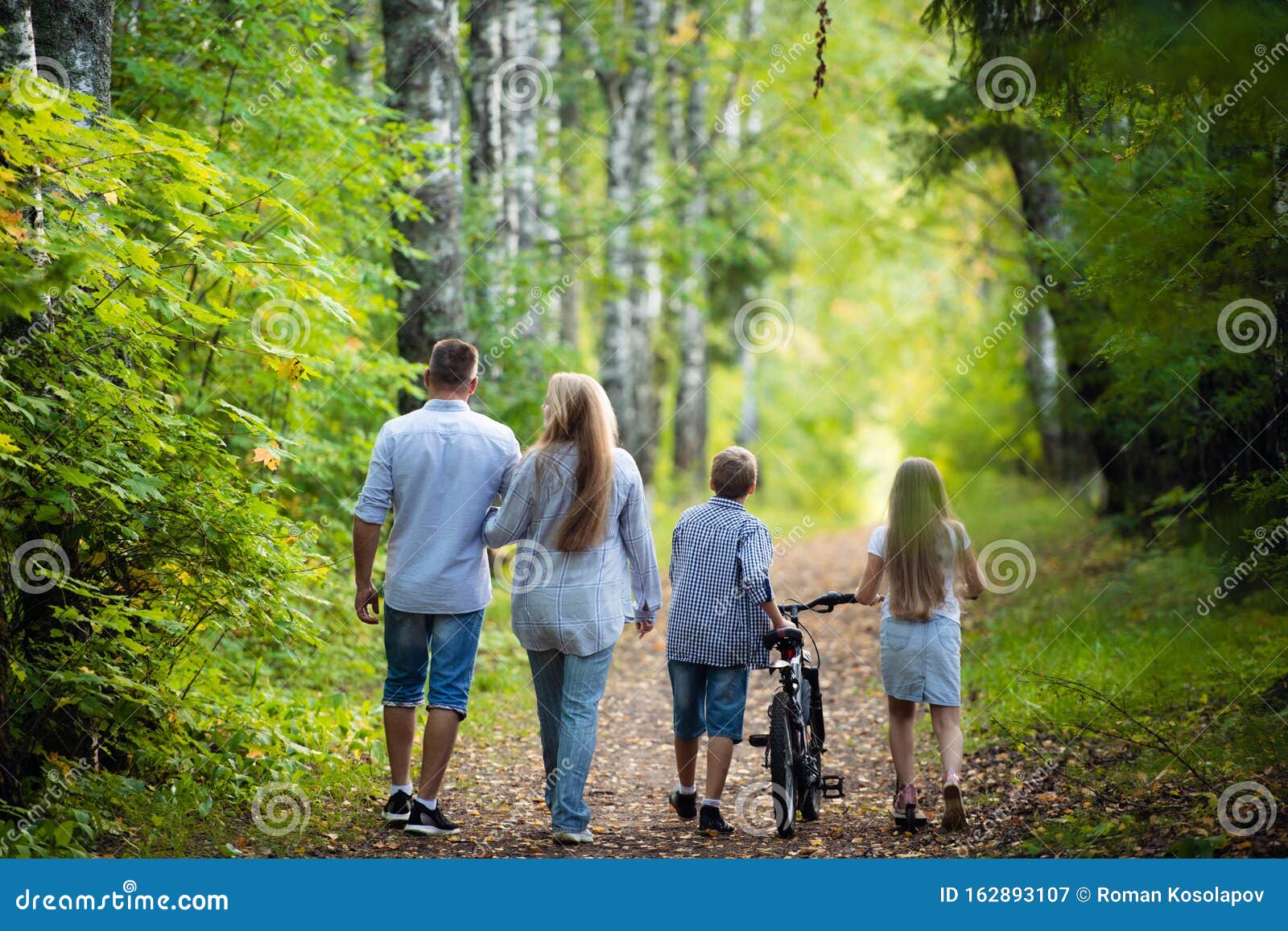 Brother And Sister Play Laugh Fool Around And Make Grimaces And Funny Faces Together Little Boy And Girl Friends Stock Image Image Of Grimacing Emotion