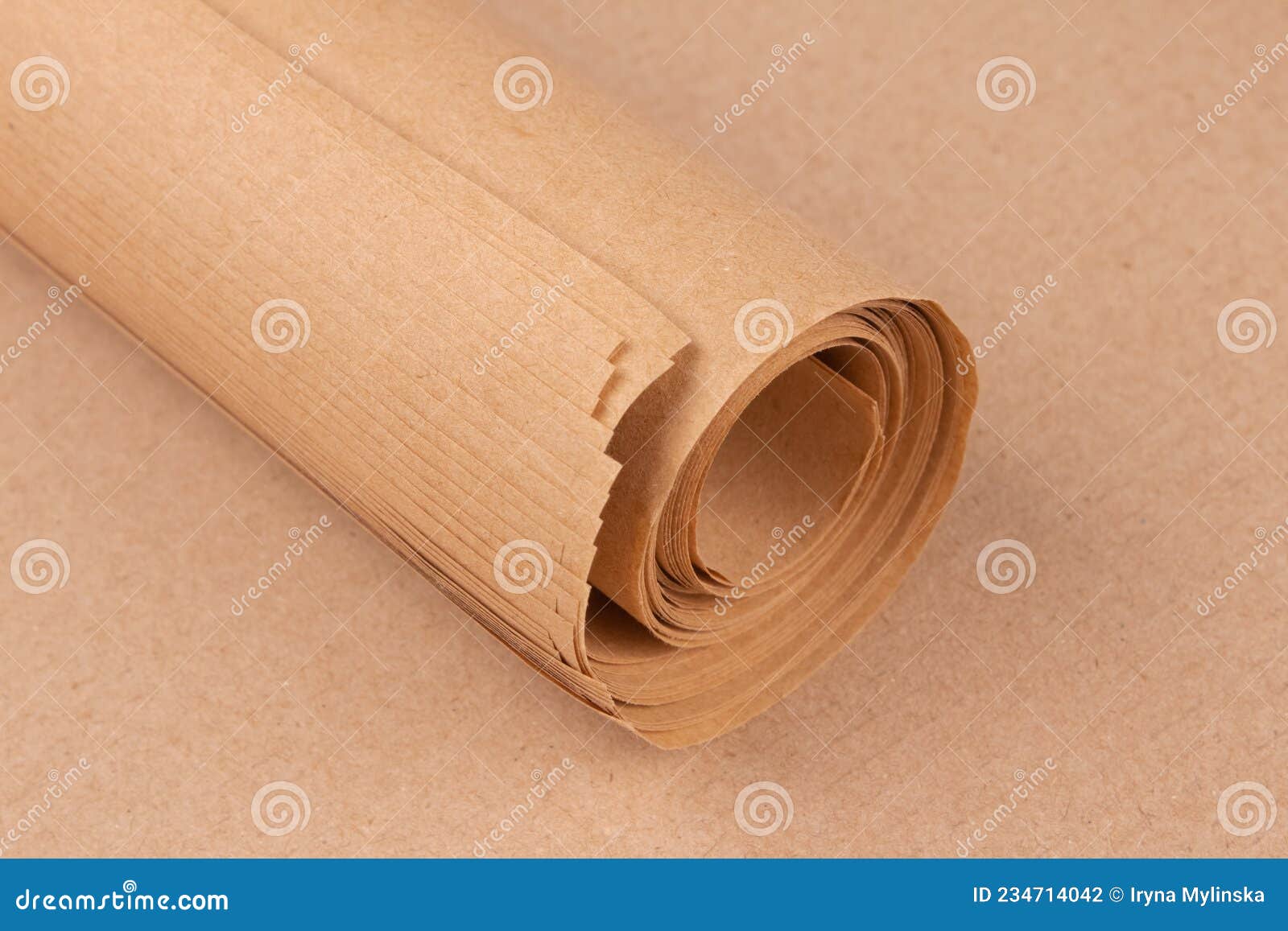 Brown Kraft Wrapping Paper Roll. Eco-friendly Kraft Paper Sheets for  Wrapping Goods or Gifts Stock Photo - Image of blank, organic: 234714042