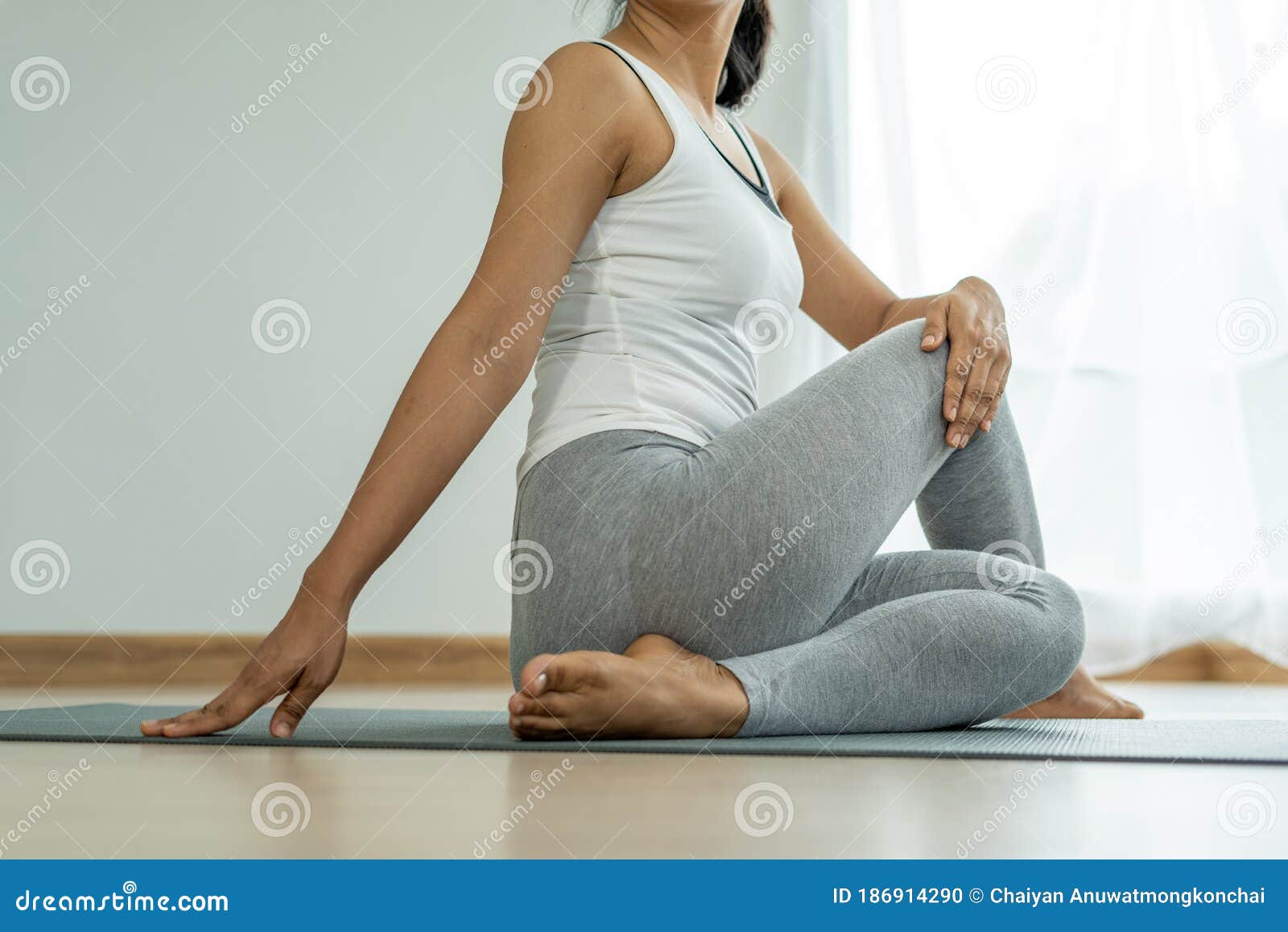 7 Flowy Yoga Poses to Boost Poor Blood Circulation | Leg circulation, Poor  circulation, Blood circulation