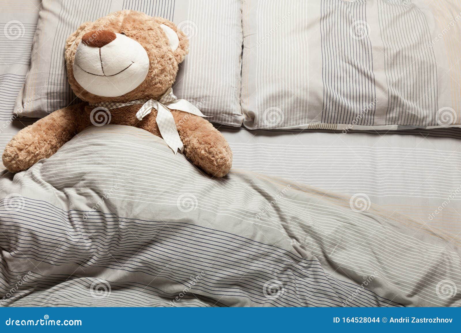 Cute Little Teddy Bear Sleeping Bed Stock Photo By ©natsarun