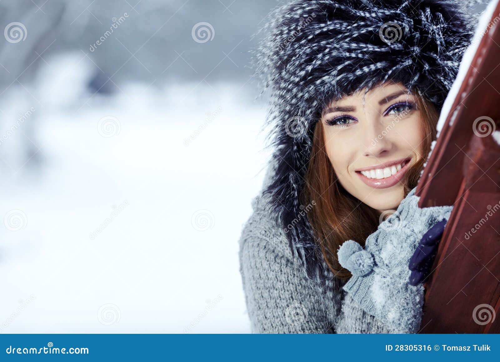Brunette Girl I Winter Clothes Stock Photo - Image of funny, blue: 28305316