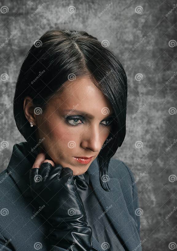  Brunette with short hair stock image. Image of lady, attractive - 47467569