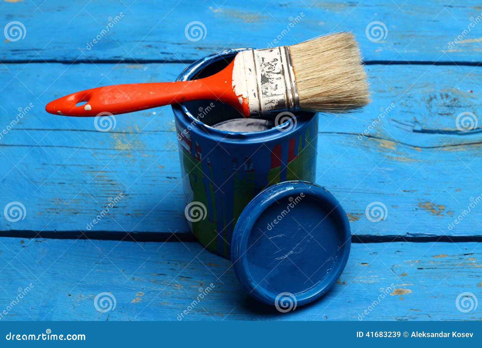 Brush on tin can stock image. Image of metal, home, painting 41683239