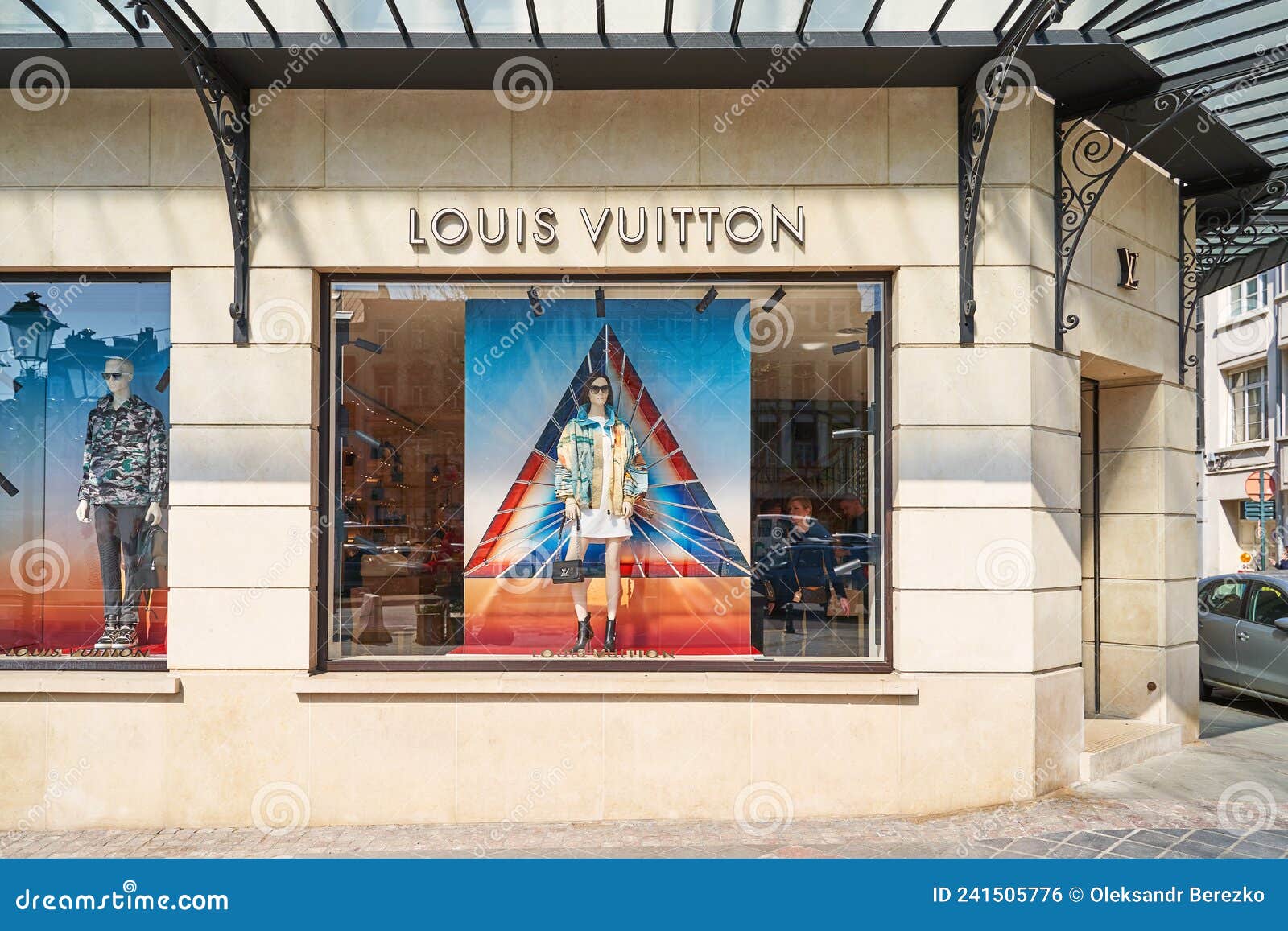 Photos at Louis Vuitton - Boutique in Brussels