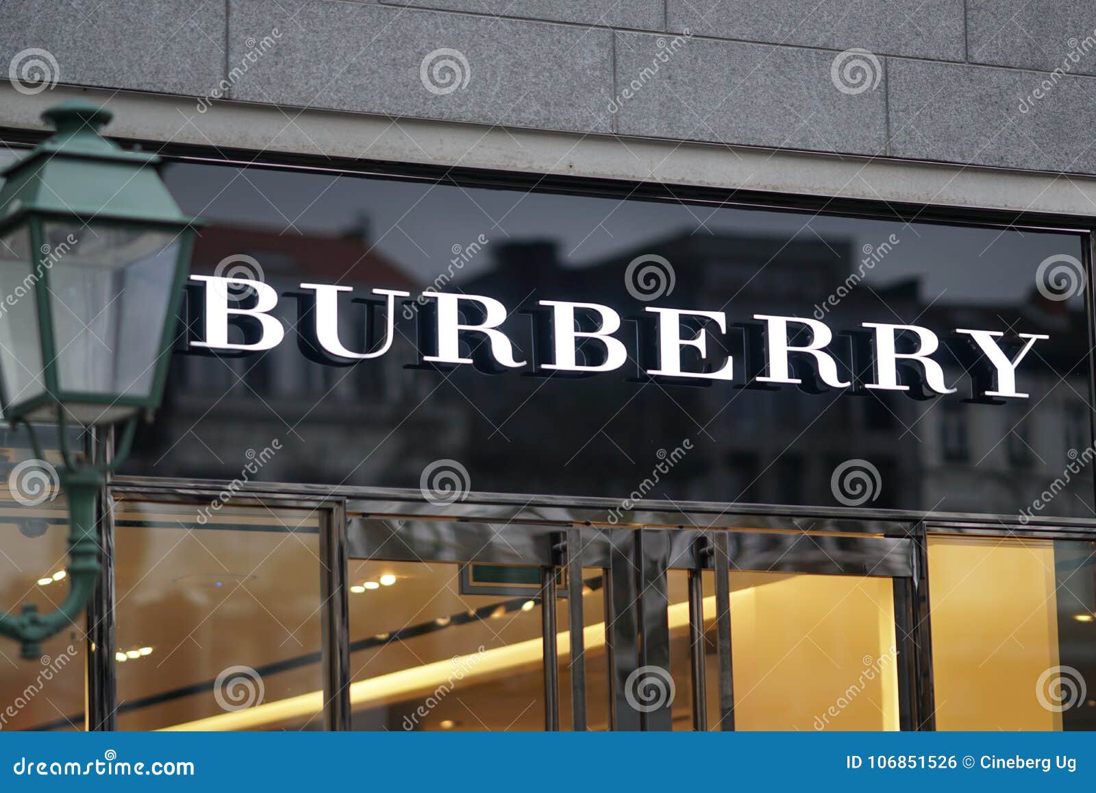 Burberry store editorial photo. Image of building, editorial - 106851526