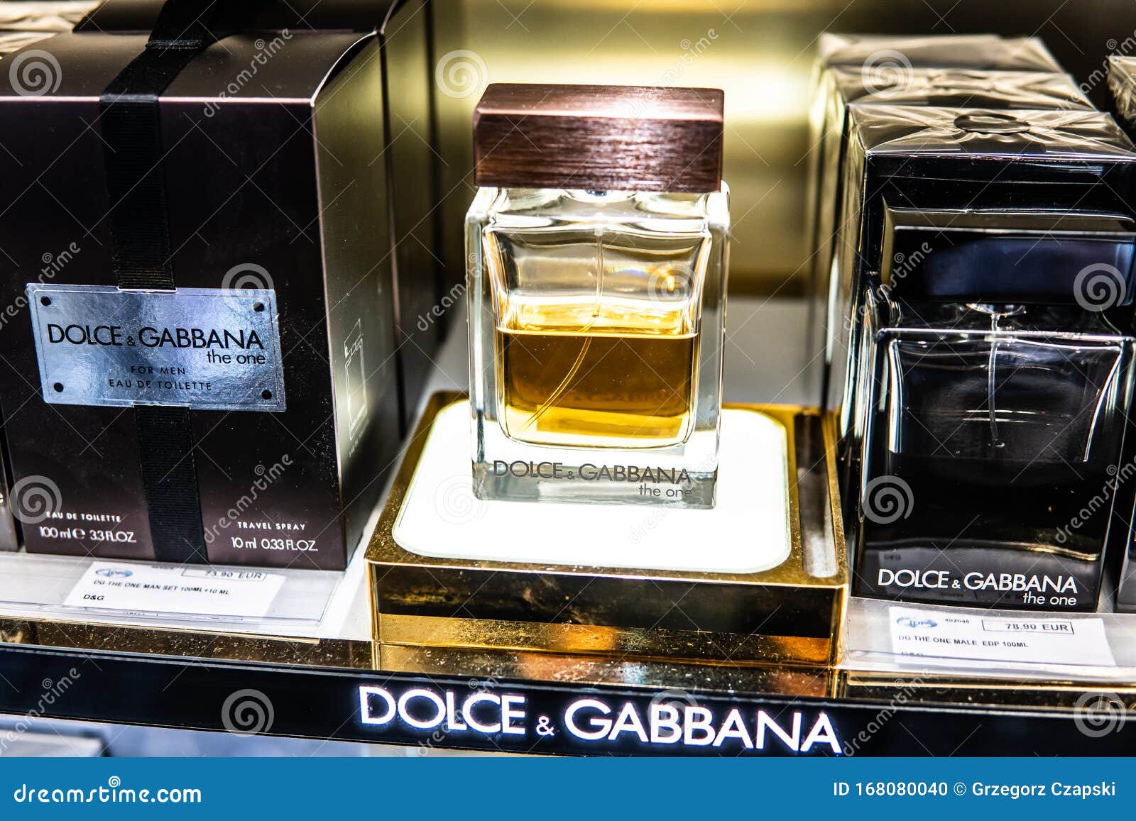 dolce and gabbana perfume shop