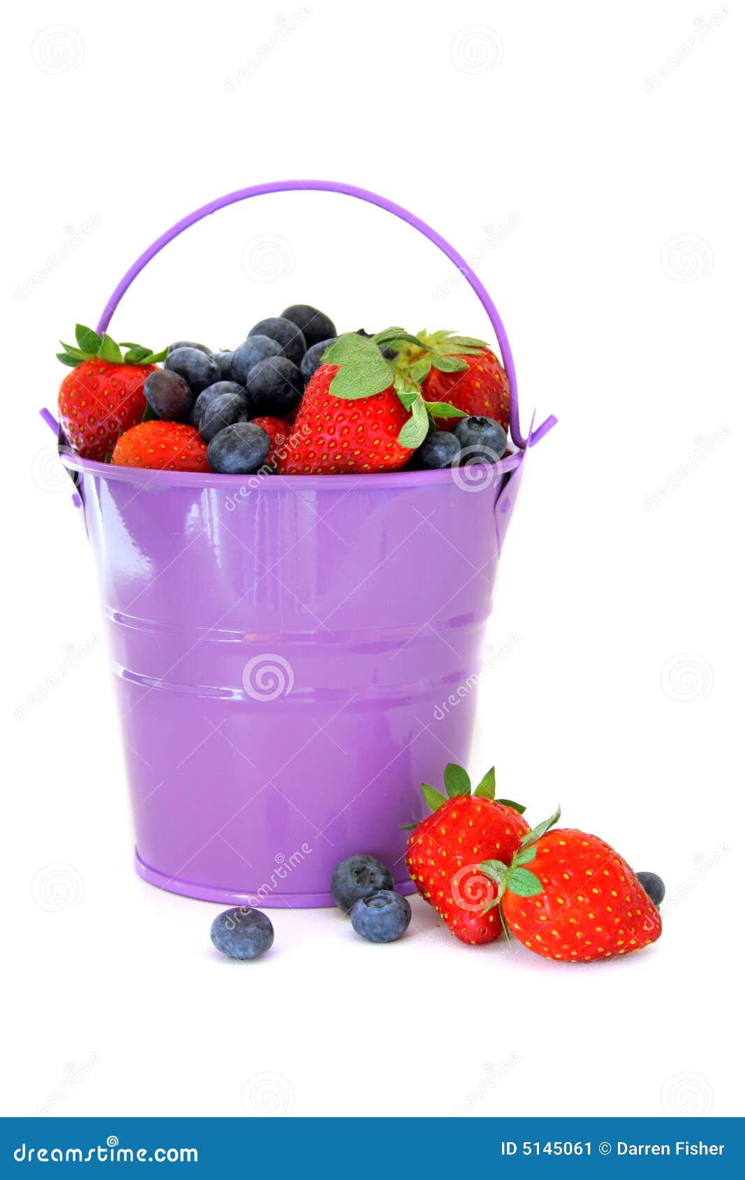 Bucket of Berries stock image. Image of fruit, healthy - 5145061