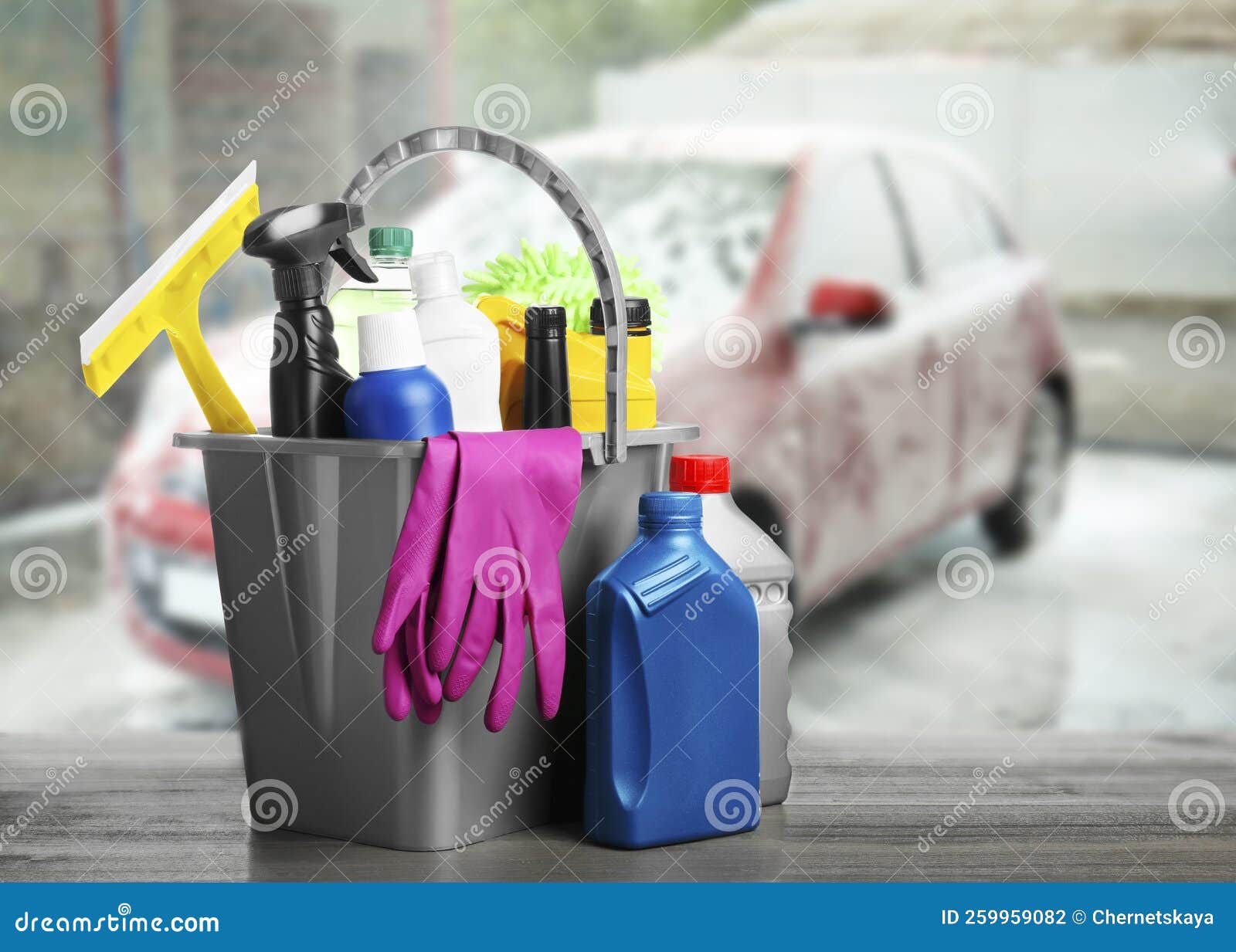 2+ Thousand Car Wash Supplies Royalty-Free Images, Stock Photos & Pictures