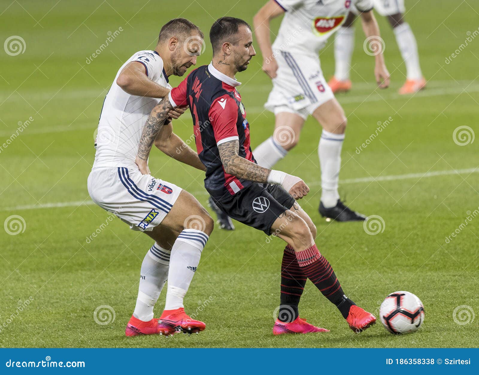 MOL Fehérvár FC - Ferencvárosi TC (2-2)