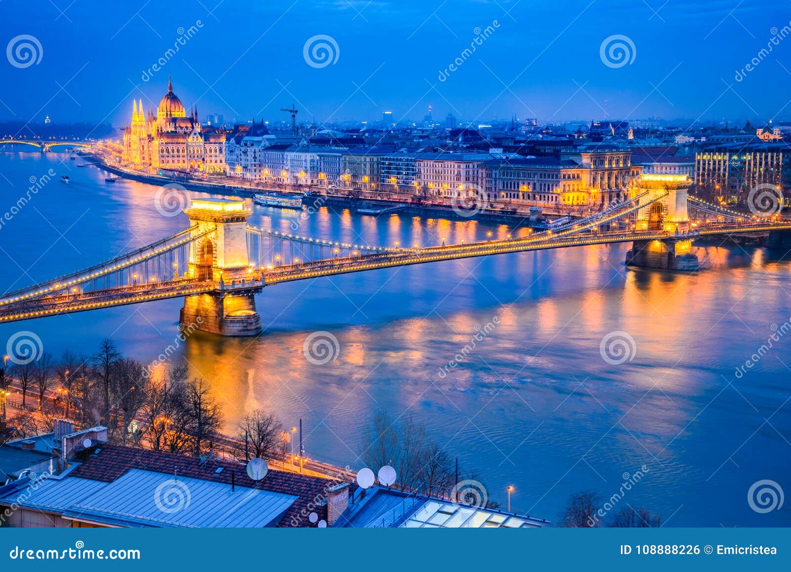 budapest, hungary - chain bridge and hungarian parliament building