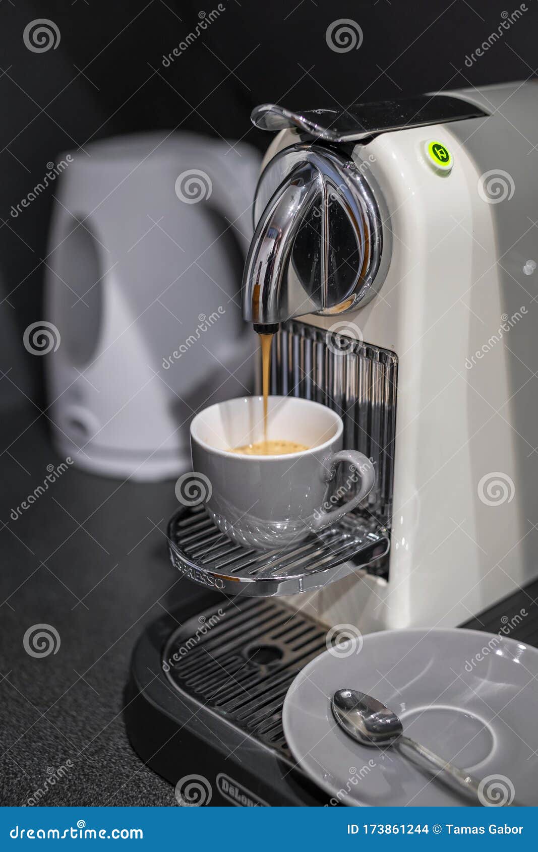 Budapest, Hungary - November 23, 2019: Coffee Making Process with Household DeLonghi Nespresso Machine Editorial Stock Image - Image of depth, breakfast: