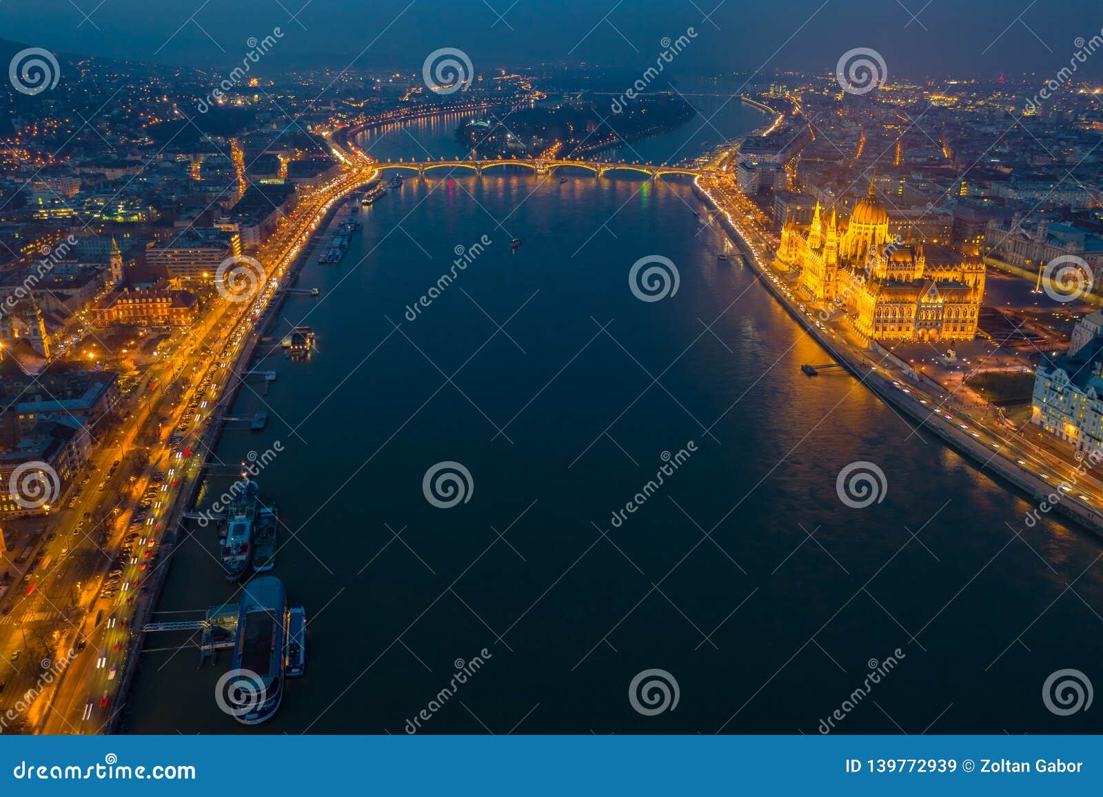 For navigation search for night cruise budapest in google maps. Budapest Parlament Nacht . Budapest, Ungarn - Luftskylineansicht Von Budapest Bis Zum ...